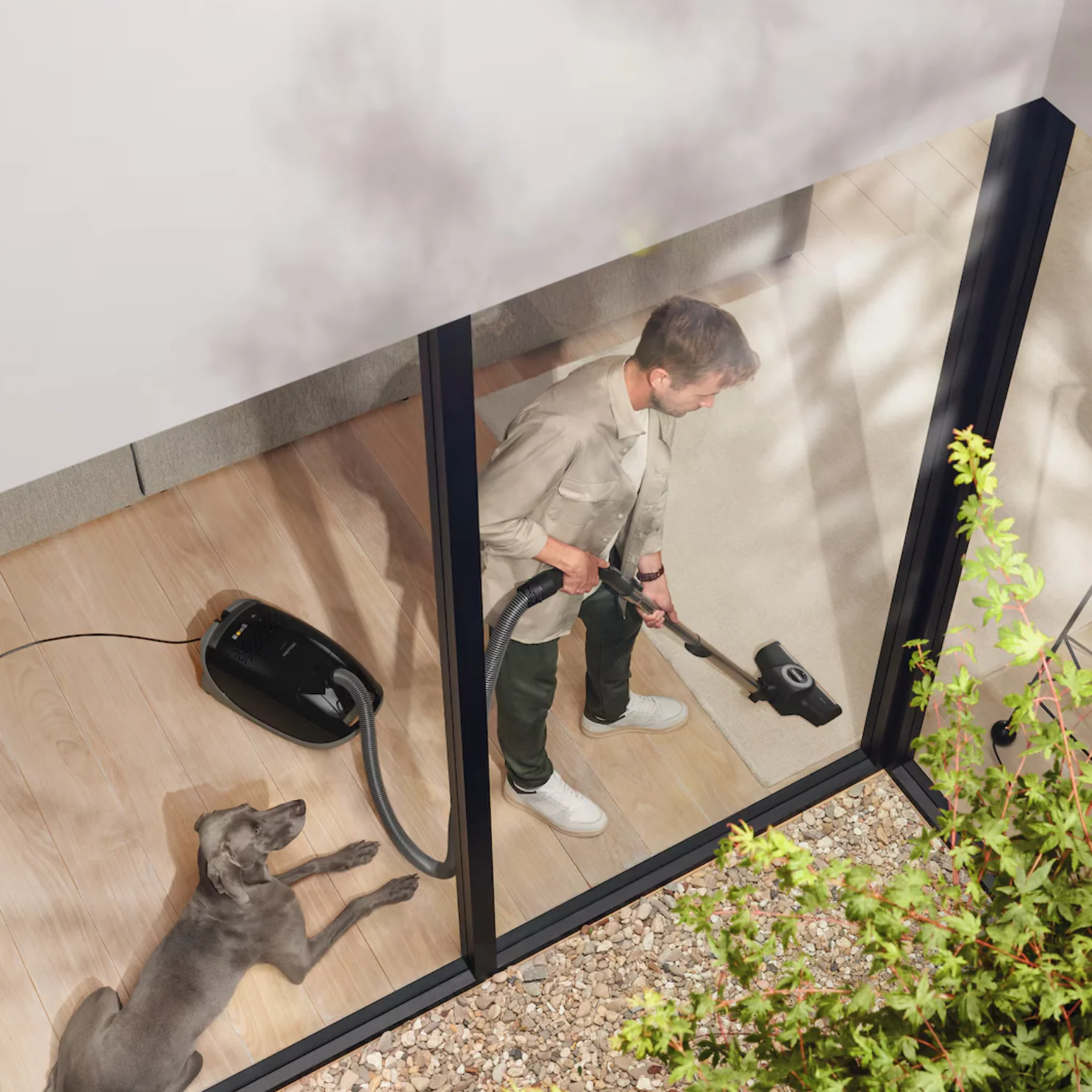 Miele Guard M1 Cat & Dog, Obsidian Black - Canister Vacuum - Image 7