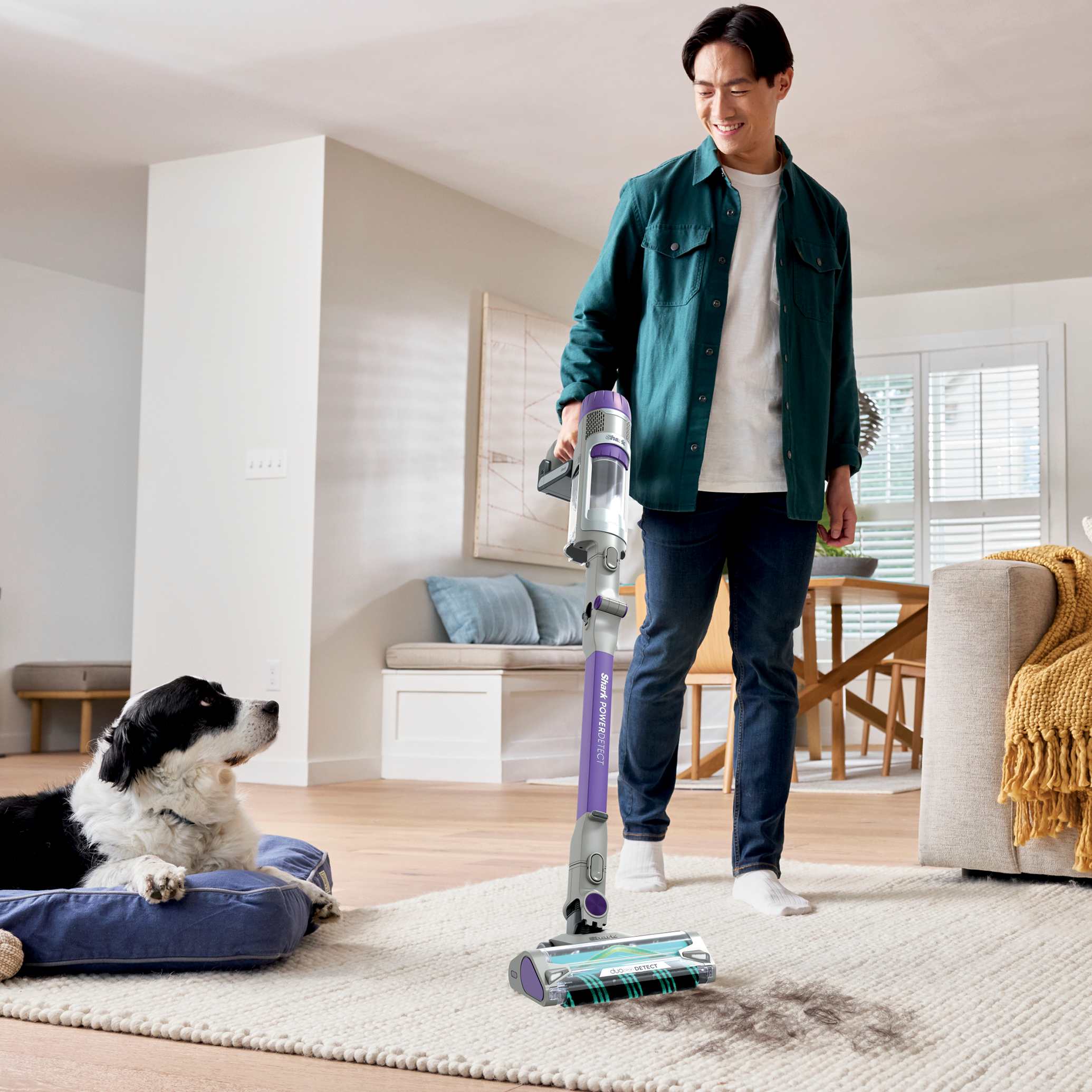 Shark PowerDetect Cordless Stick Vacuum with Intelligent Dirt Detection Technology - Image 4
